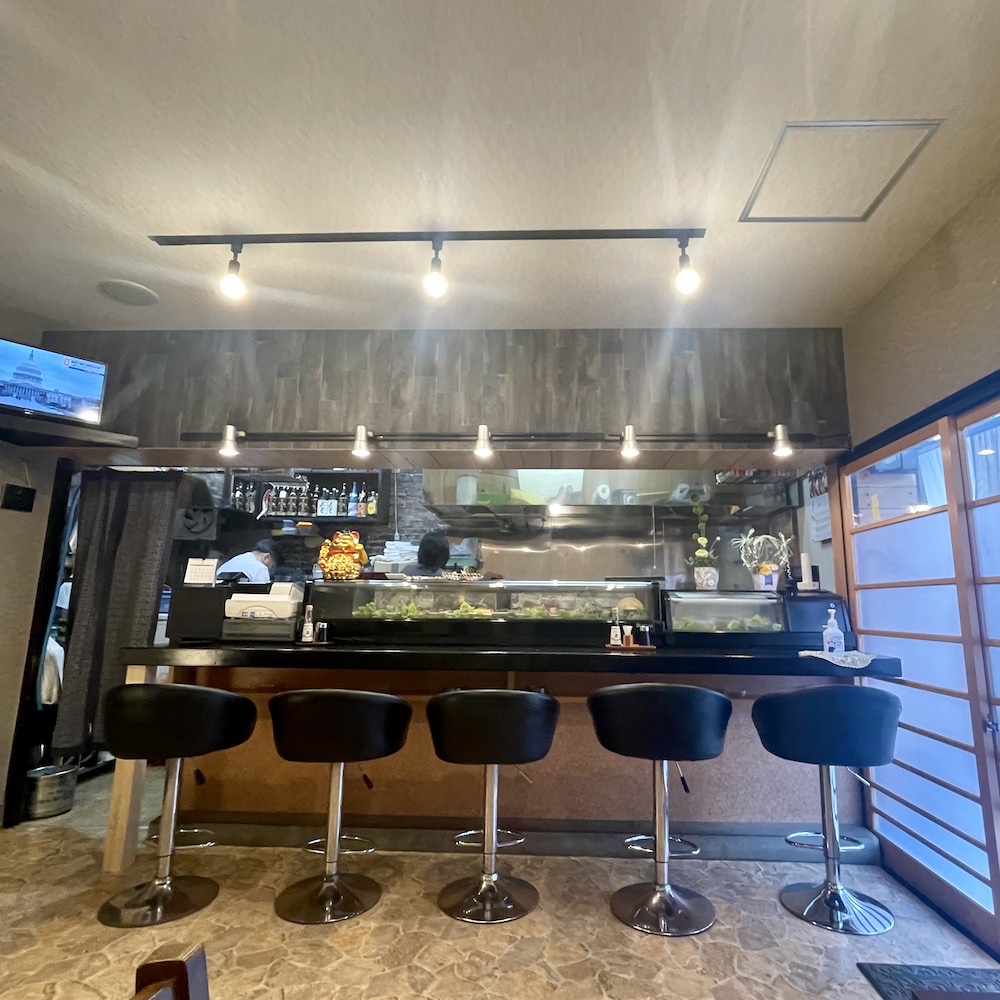 小さなすし屋 紗ら/ ランチ – 株式会社 小山田組